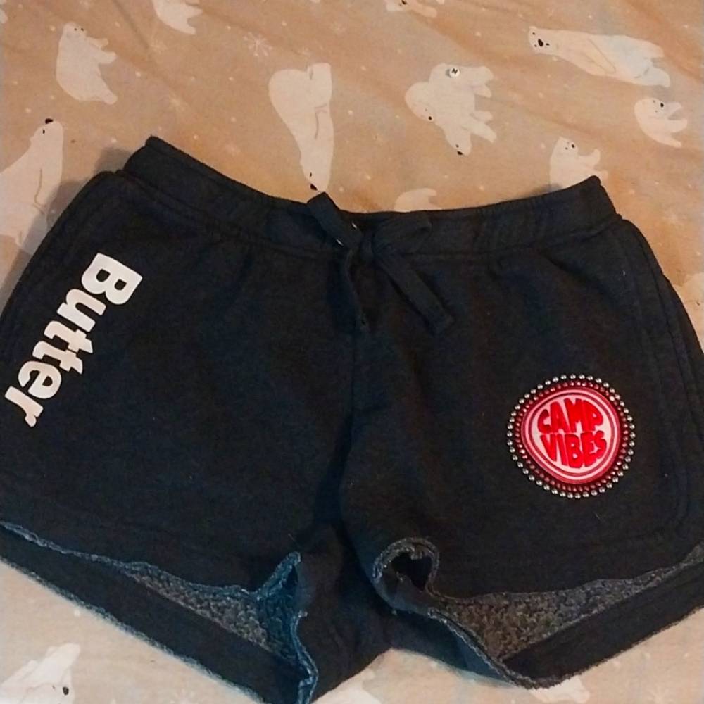 Black butter camp vibes shorts kids/teens size s or 11-12